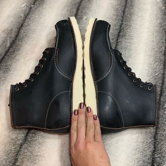 { Red Wing Shoes } Moc Toe Black 6” Heritage Boots - Picture 6 of 8